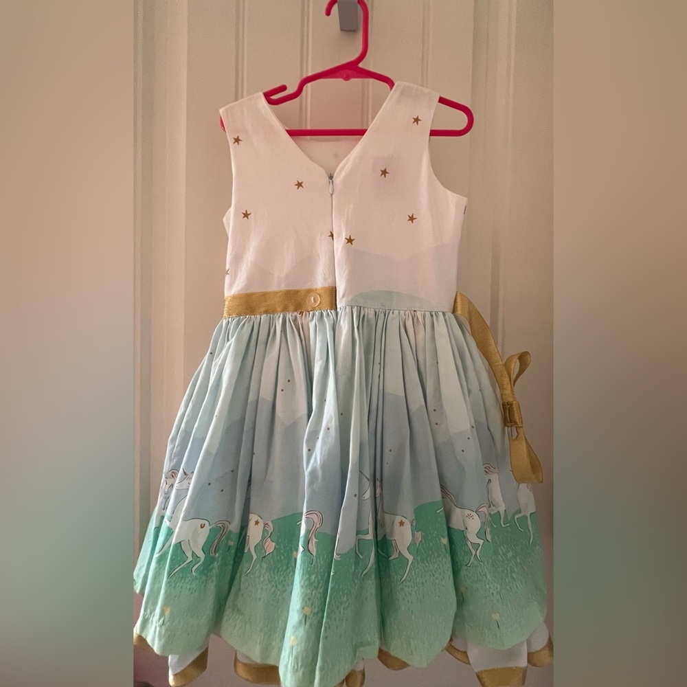 Little Loaves and Fishes size 5 Unicorn dress - Picture 4 of 6